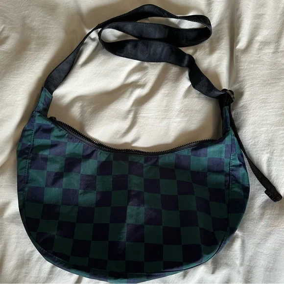 Baggu Medium Crescent Bag Navy Check - Picture 4 of 8